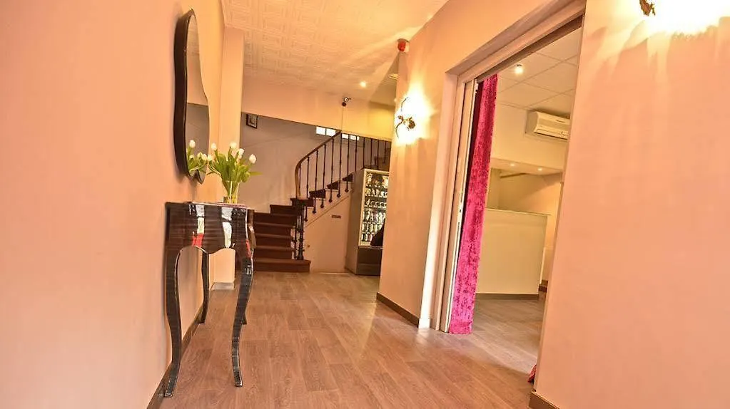 **  Hotel Select Beaulieu-sur-Mer Frankrike