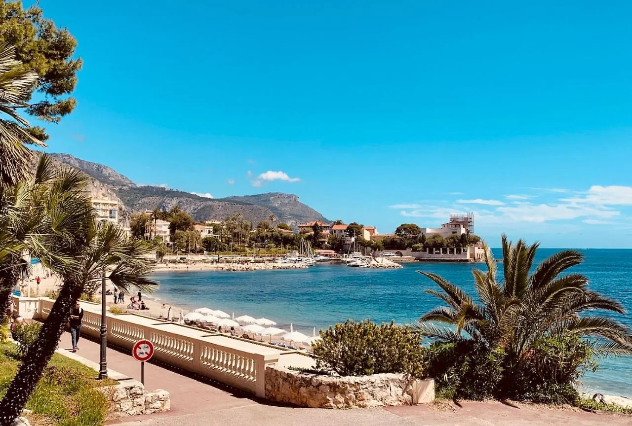 Hotel Select Beaulieu-sur-Mer 2*,