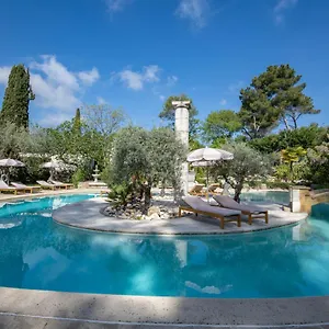 Les Messugues Hotell