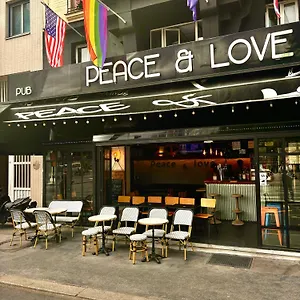 Peace & , Parigi Francia