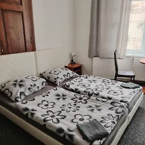https://centrum-rooms.ostravahotels.net